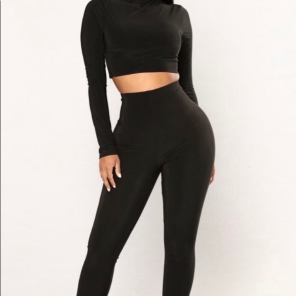 Fashion nova Capri set
